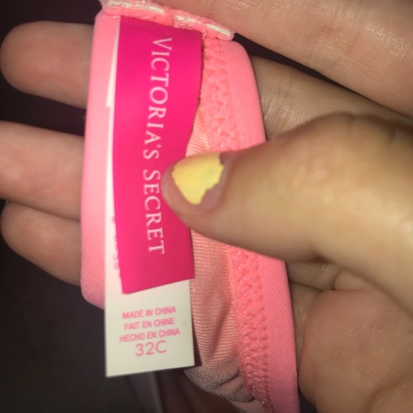 Victoria Secret Swimsuit top - Picture 2 of 2